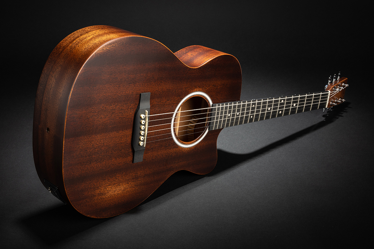 Martin Guitar Launches Junior Bass Models and Strings Adds 000CJR - 10E StreetMaster® - Acoustic ...